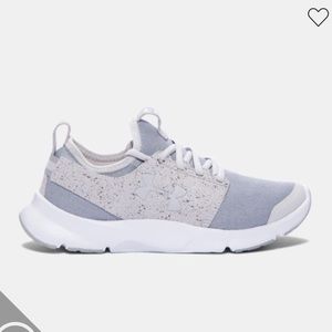Under Armour Women’s Drift Mineral Shoe